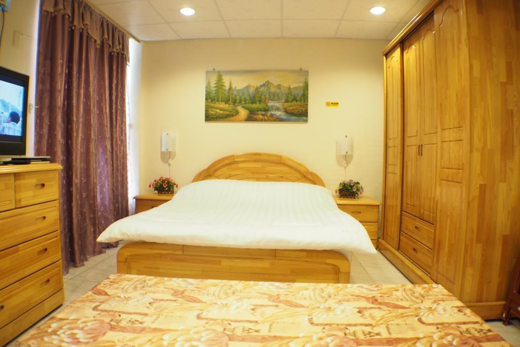 Sun Moon Star Hostel Budai Экстерьер фото