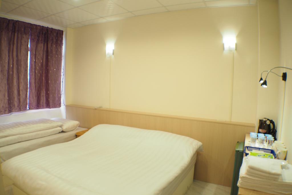 Sun Moon Star Hostel Budai Экстерьер фото